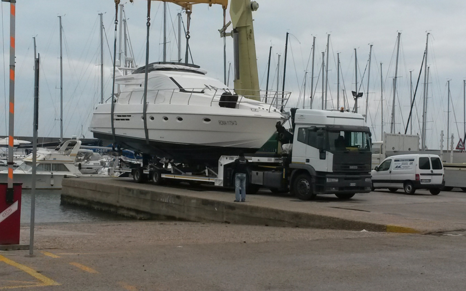 yacht service dall